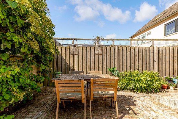 Medium property photo - Meidoornstraat 48, 1326 DE Almere